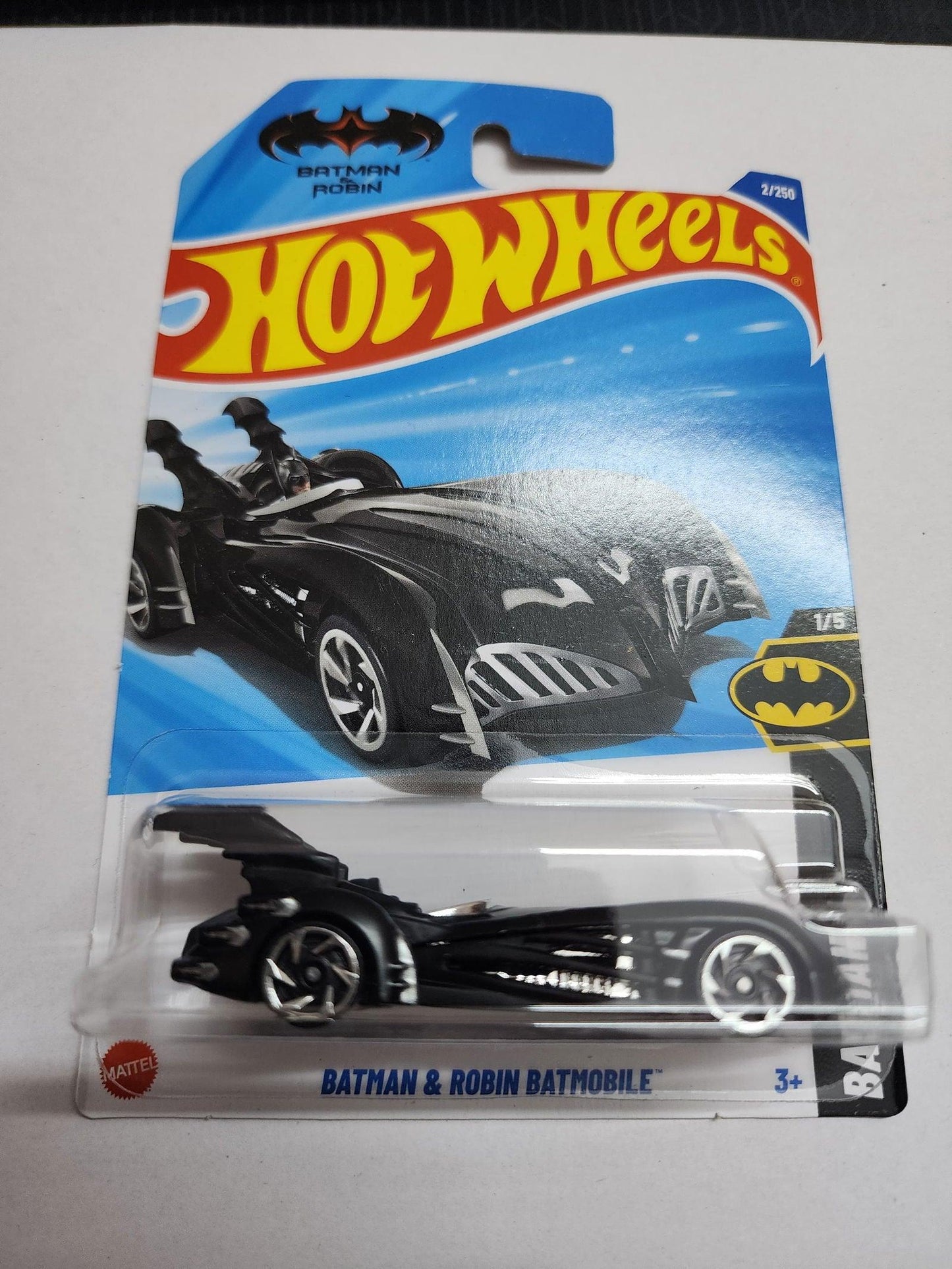 Batman & Robin Batmobile (Black) - Zoomsters India