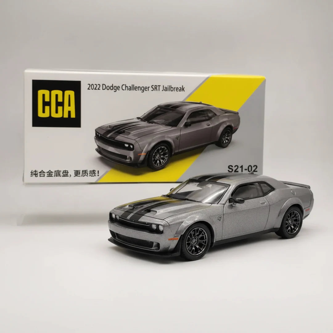 CCA 1:64: 2022 Dodge Challenger SRT Jailbreak (Grey)