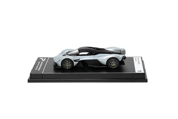 Poster Cars Aston Martin Valkyrie (Skyfall Silver) - Hypercar League Collection 11 - Zoomsters India