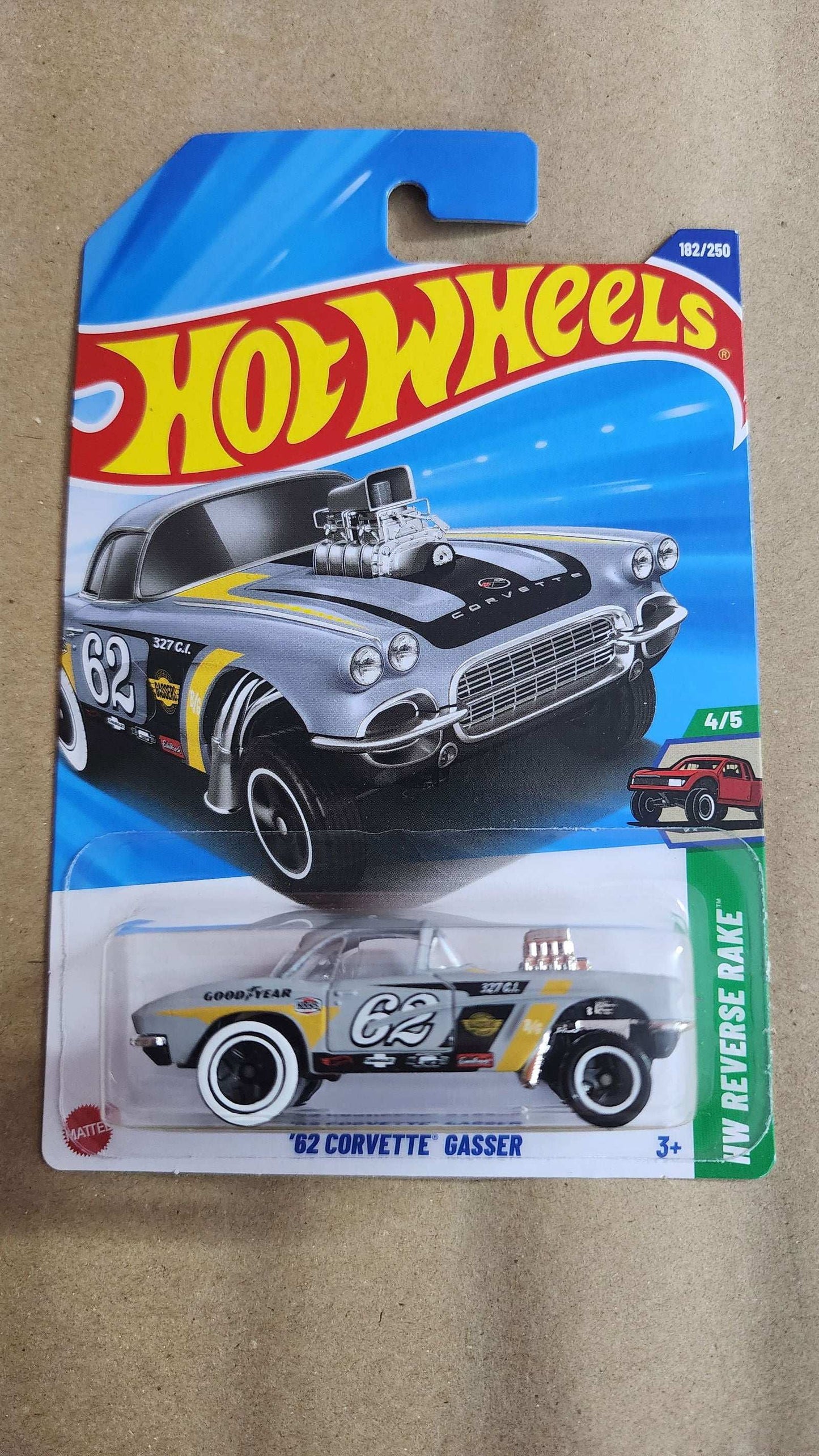 Hot Wheels 62 Corvette Gasser - Zoomsters India