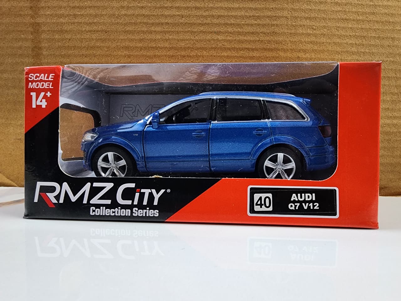 RMZ City 40 Audi Q7 V12 1:36 Diecast Model