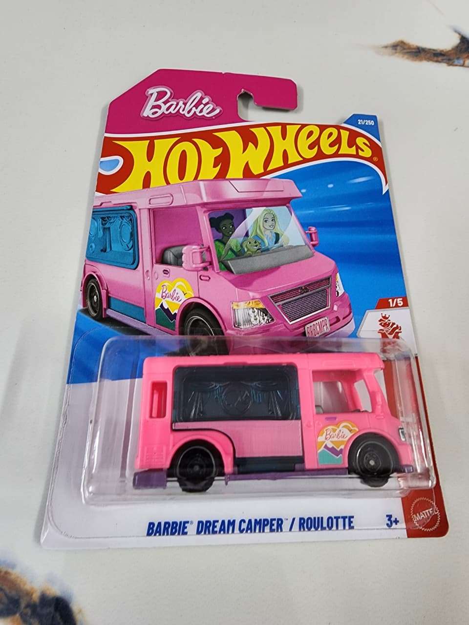 Hot Wheels Mainline A case 2026 : Barbie Dream Camper / Roulotte