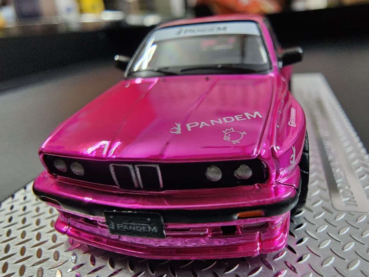 INNO64 BMW E30 Widebody “Pandem Rocket Bunny" | Pink Chrome Chase | 2025 Indonesia Diecast Expo (IDE-XII)