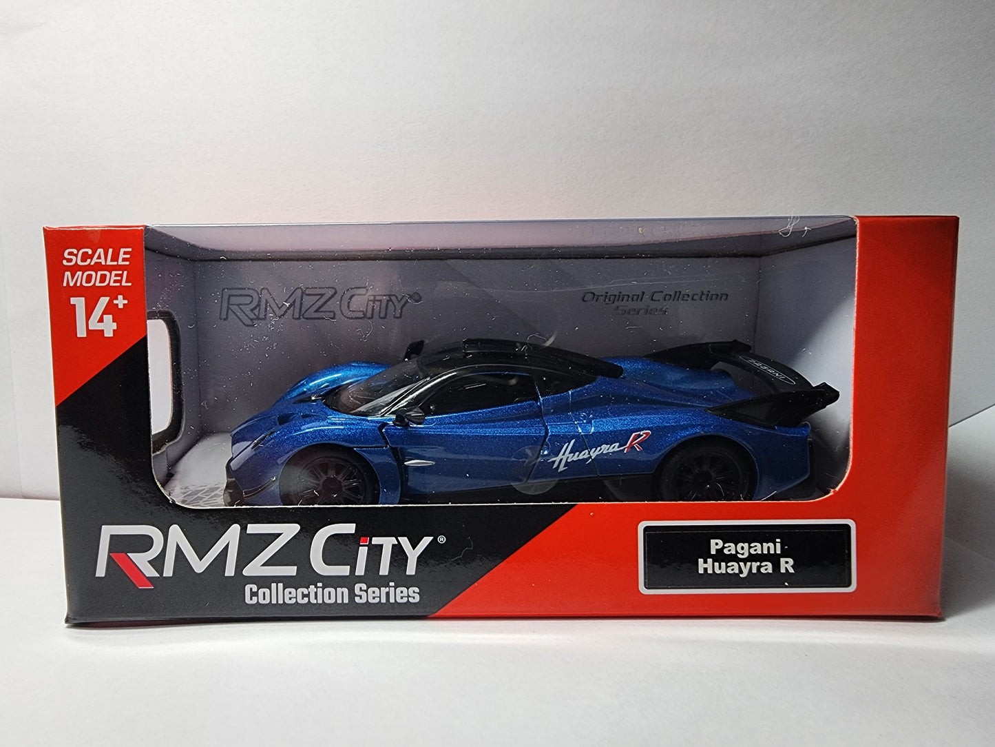 RMZ City Pagani Huayra R (Blue)
