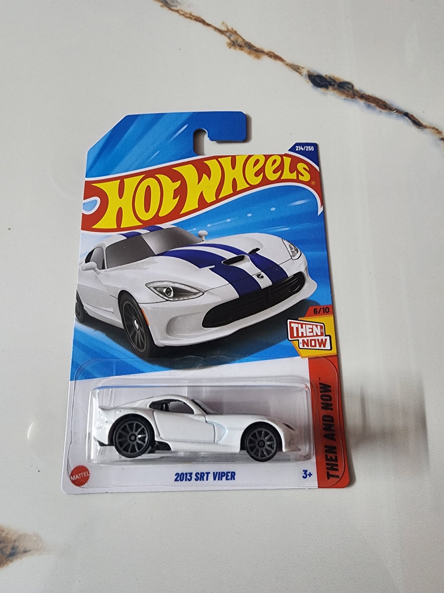 Hot Wheels 2025 L Case : 2013 SRT Viper