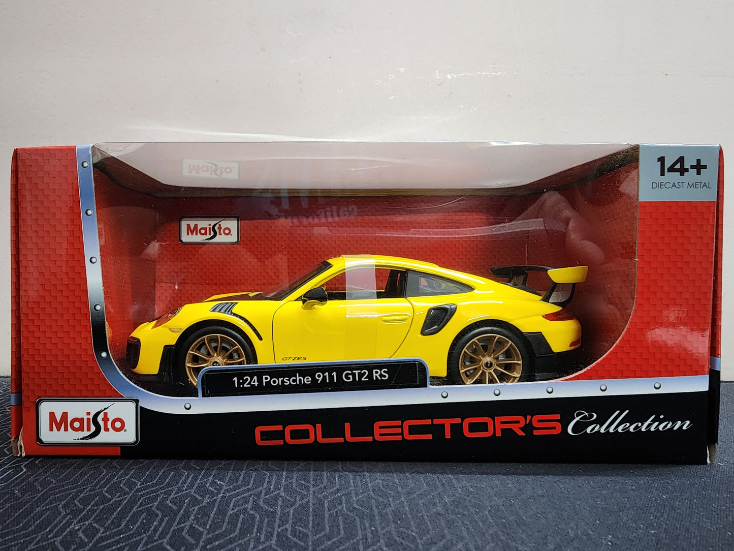 Bburago : Porsche 911 GT2 RS -1:24