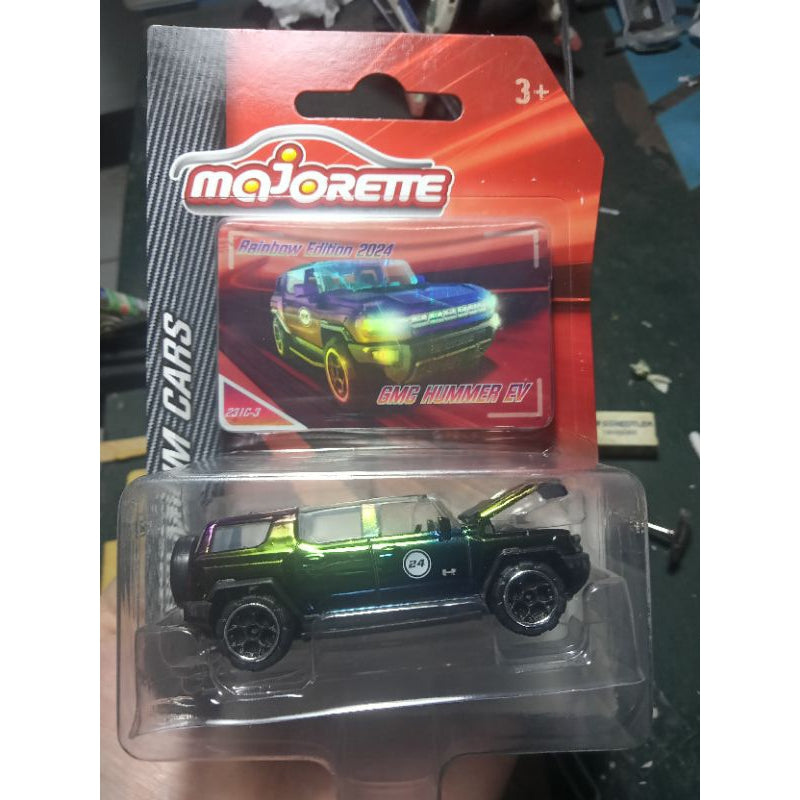 GMC Hummer EV ( Chaser )