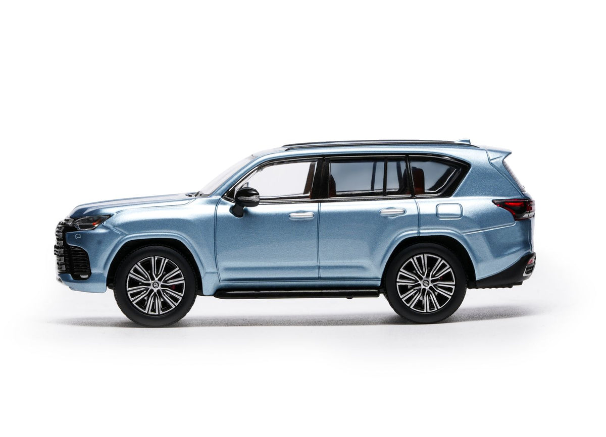 Massdi 1:64 2022 Lexus LS LX600 ICE Blue - Zoomsters India
