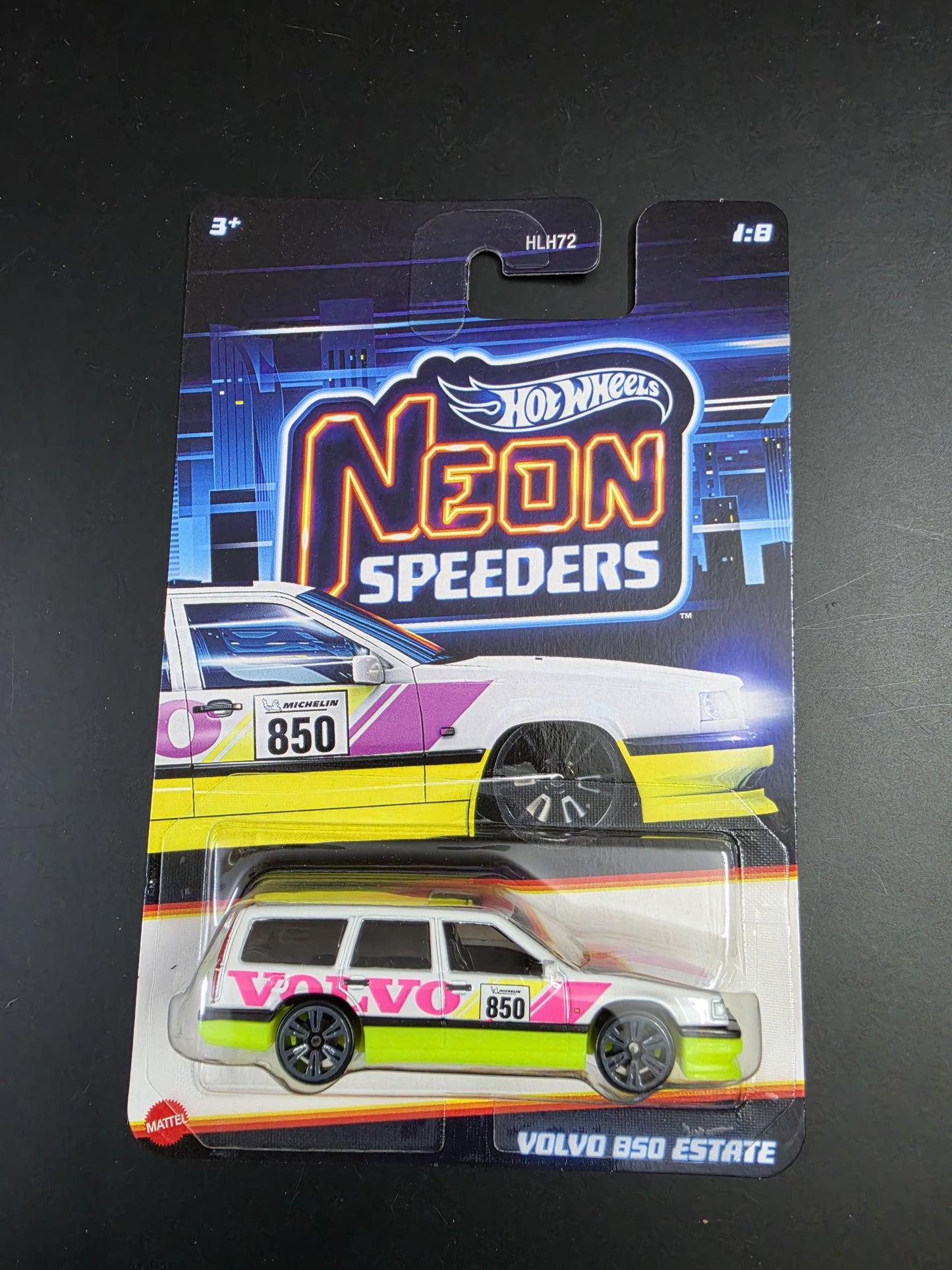 Hot Wheels Neon Speeders 2026- volvo 850 Estate - Zoomsters India