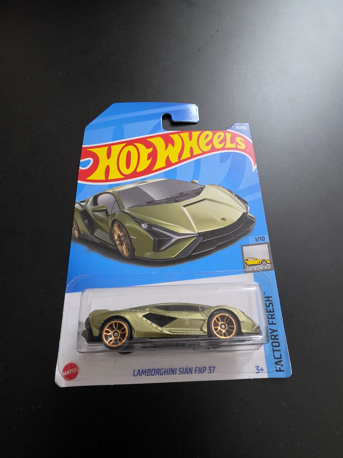 Hot Wheels Mainline : Lamborghini Sian FKP 37 (Imported)