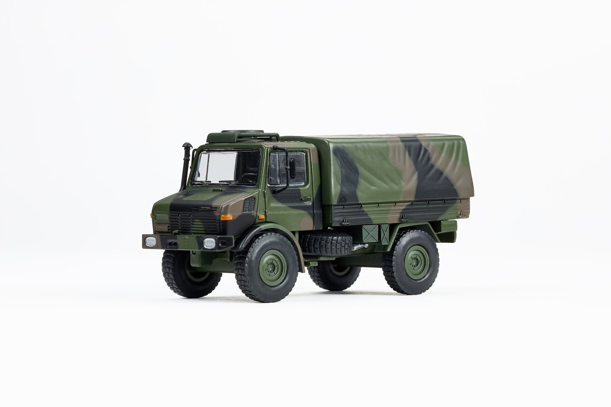 Massdi 1:64 U1300L Military Truck TJ1013 - Zoomsters India