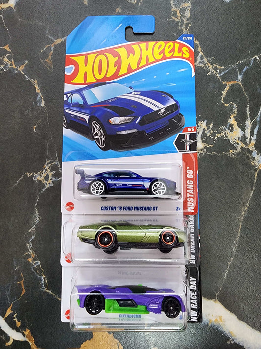 Hot Wheels Modern Performance Trio: Custom '18 Mustang GT, Slide Burn, & Futurismo (3-Car Set - 8)