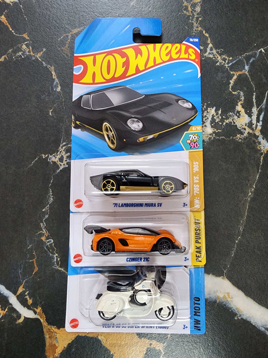 Hot Wheels Icons Set: '71 Lamborghini Miura SV, CZINGER 21C, & '66 Vespa 90 SS Super Sprint (3-Car Pack - 4)