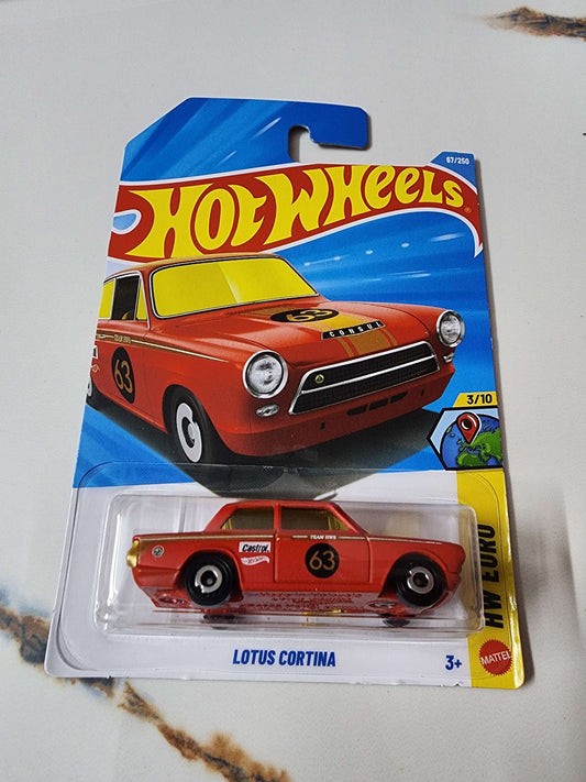 Hot Wheels Mainline D case 2026 : Lotus Cortina