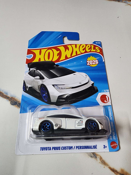 Hot Wheels Mainline D case 2026 : Toyota Prius Custom / Personnalise (Without carrier)