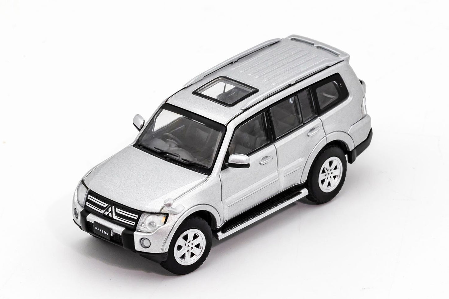 GCD :  Pajero V97-RHD -Silver (426)