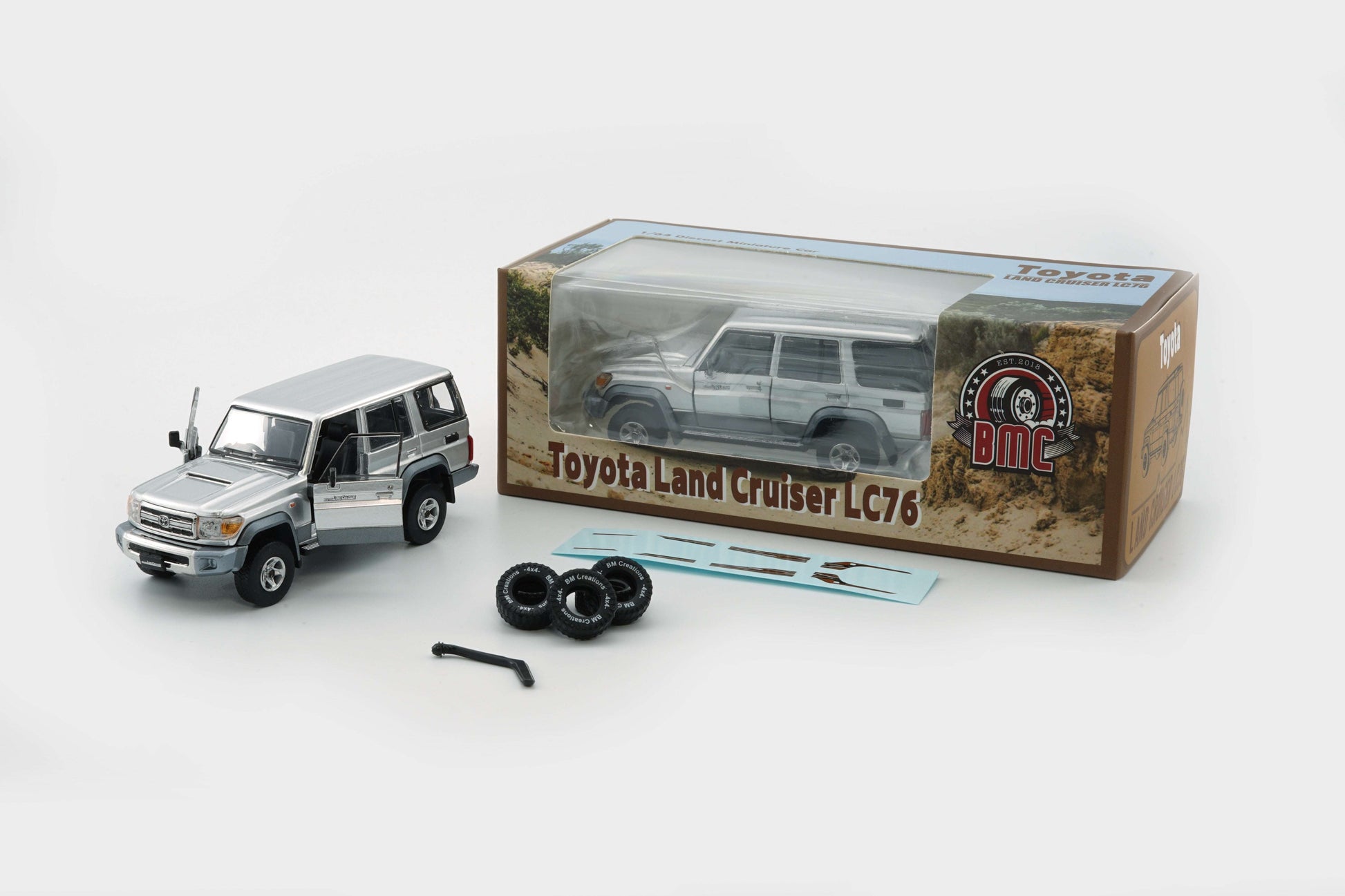 BMC 1:64: Toyota Land Cruiser LC76- Silver (LHD) - 64B0349