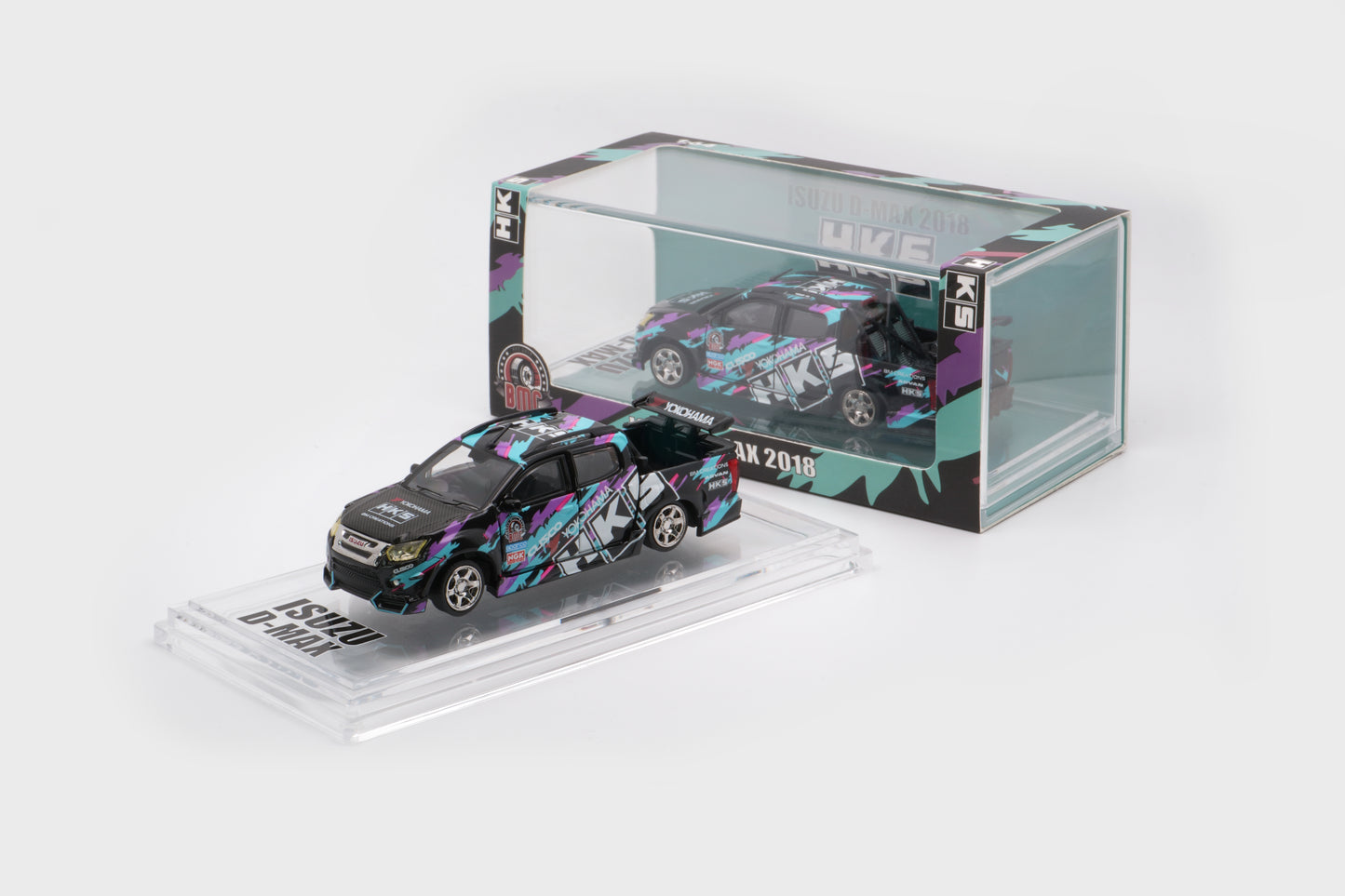BMC 1:64: Isuzu D-Max 2018- Low Rider HKS(RHD) -TDE 2025- 64B0463