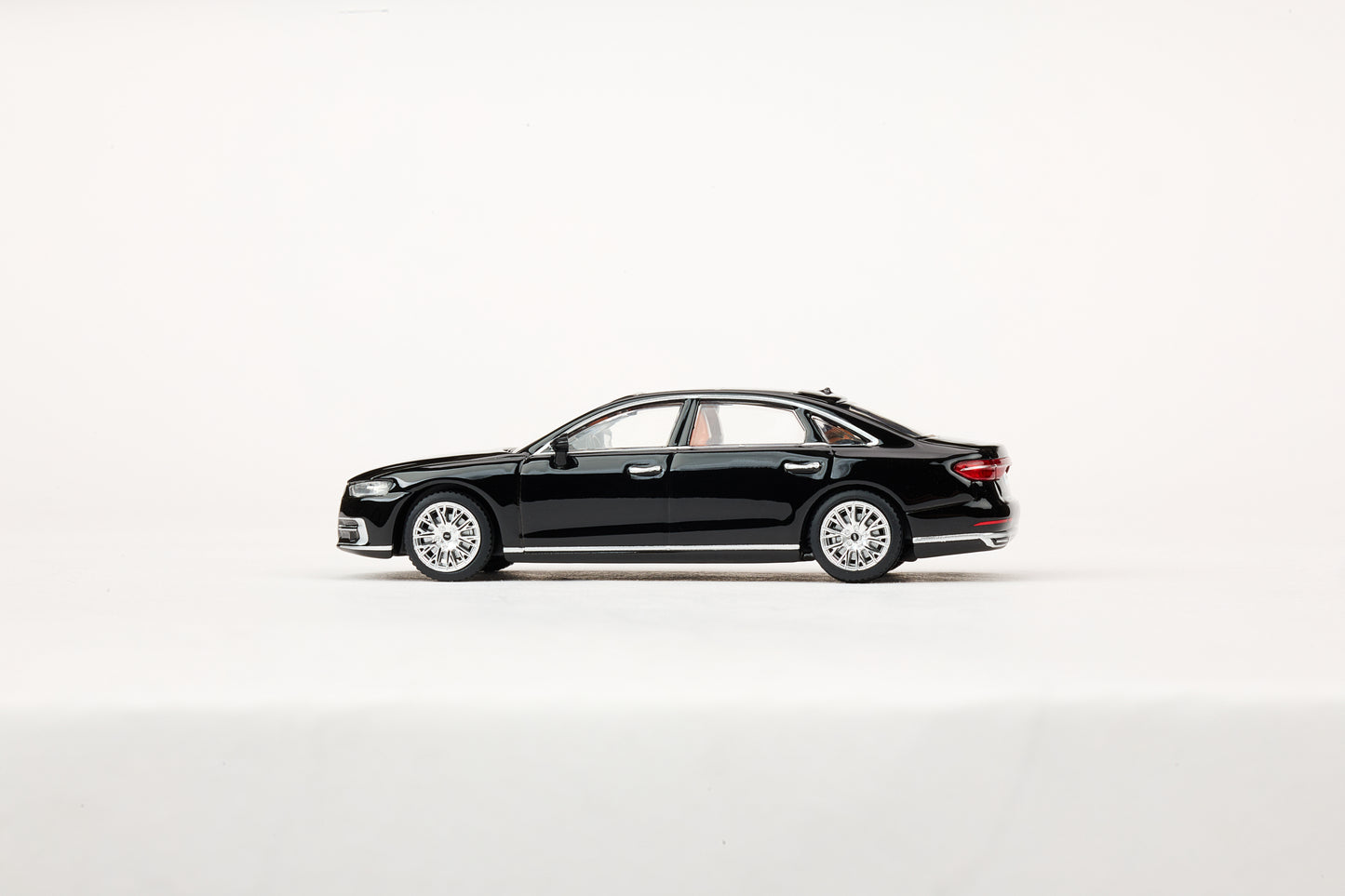 Massdi 1:64  2021 Audi A8L- Black AD1000 - Zoomsters India