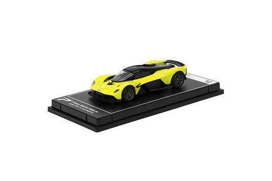 Poster Cars: Aston Martin Valkyrie (Lime Essence) - Hypercar League Collection 12
