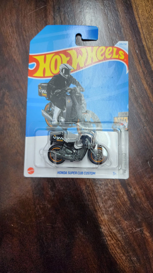 Hot Wheels - Honda Super Cub Custom (Treasure Hunt) - Zoomsters India