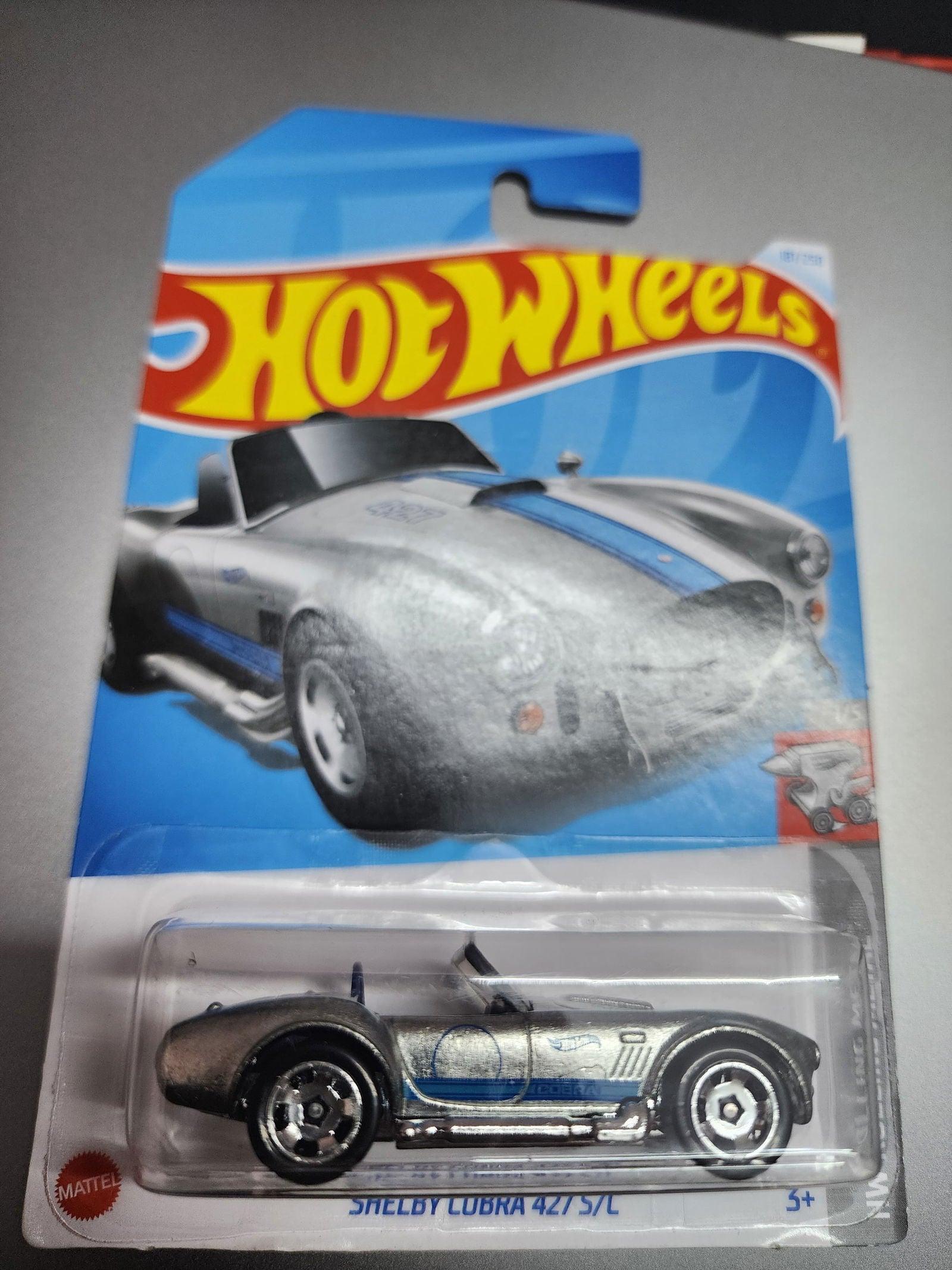 Hot Wheels Legend: Shelby Cobra 427 S/C - Zoomsters India