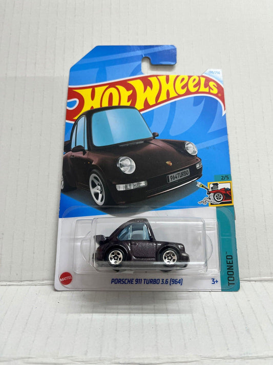 Hot Wheels Tooned : Porsche 911 Turbo 3.6 (964) - Zoomsters India