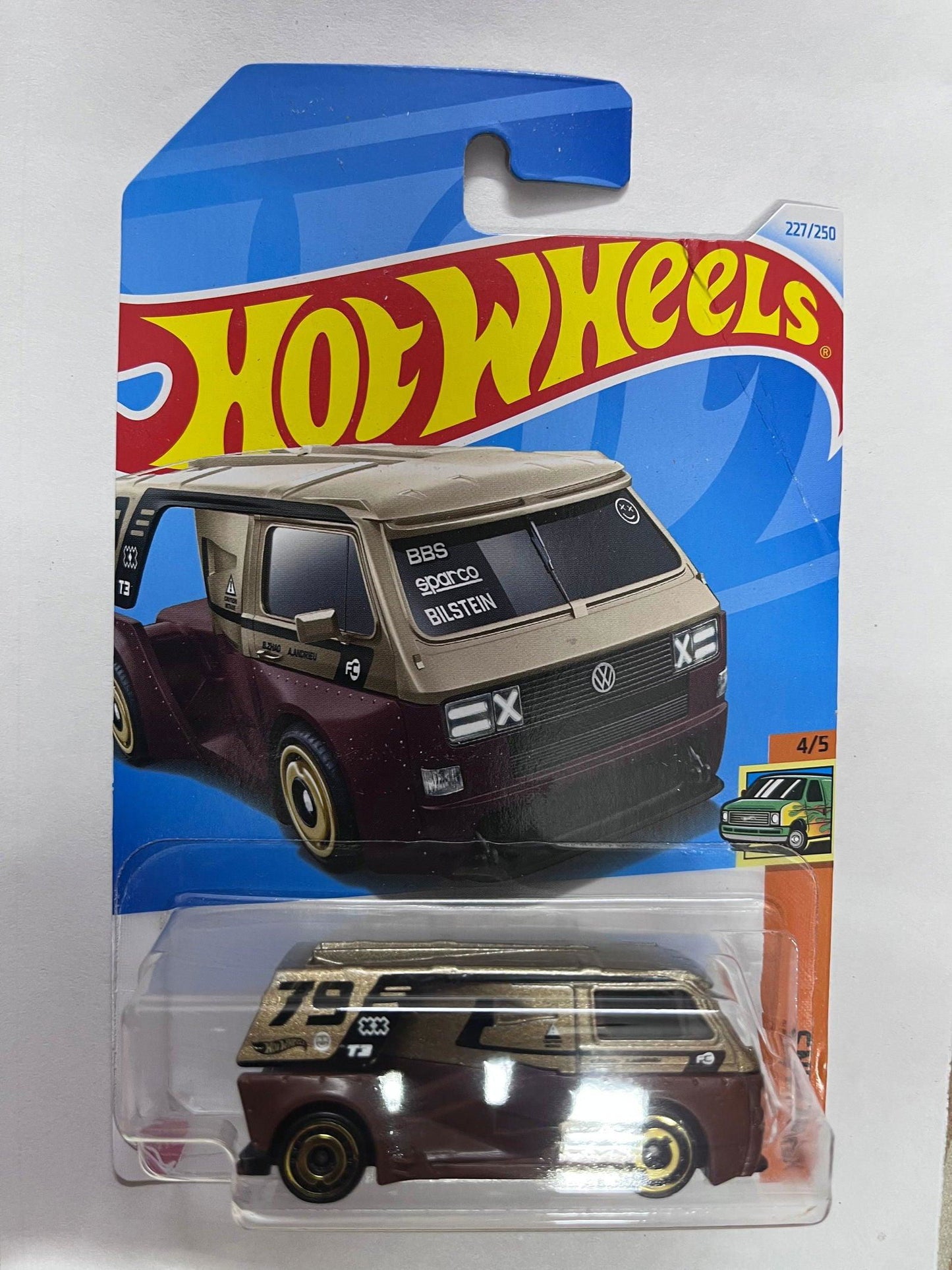 Hot Wheels VW T3 Custom - Zoomsters India
