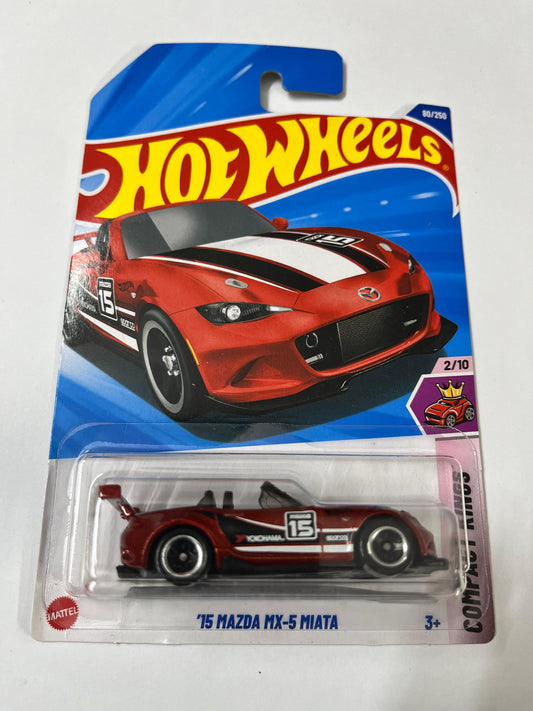 Hot Wheels  :  15 Mazda MX-5 Miata - Red
