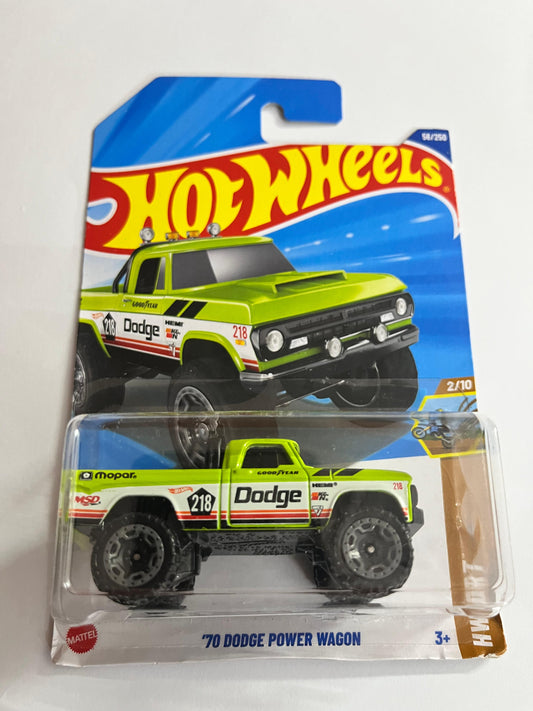 Hot Wheels  :  70 Dodge Power Wagon