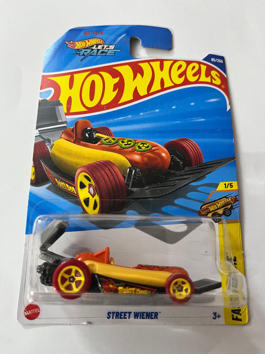 Hot Wheels  :  Street Wiener