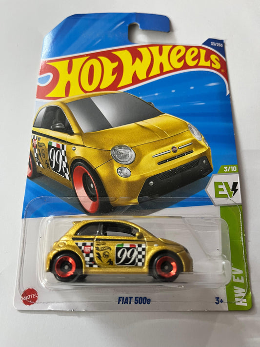 Hot Wheels  :Fiat 500 e