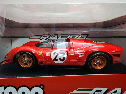 Bburago : 330 P4 Daytona 1967 - 1:24
