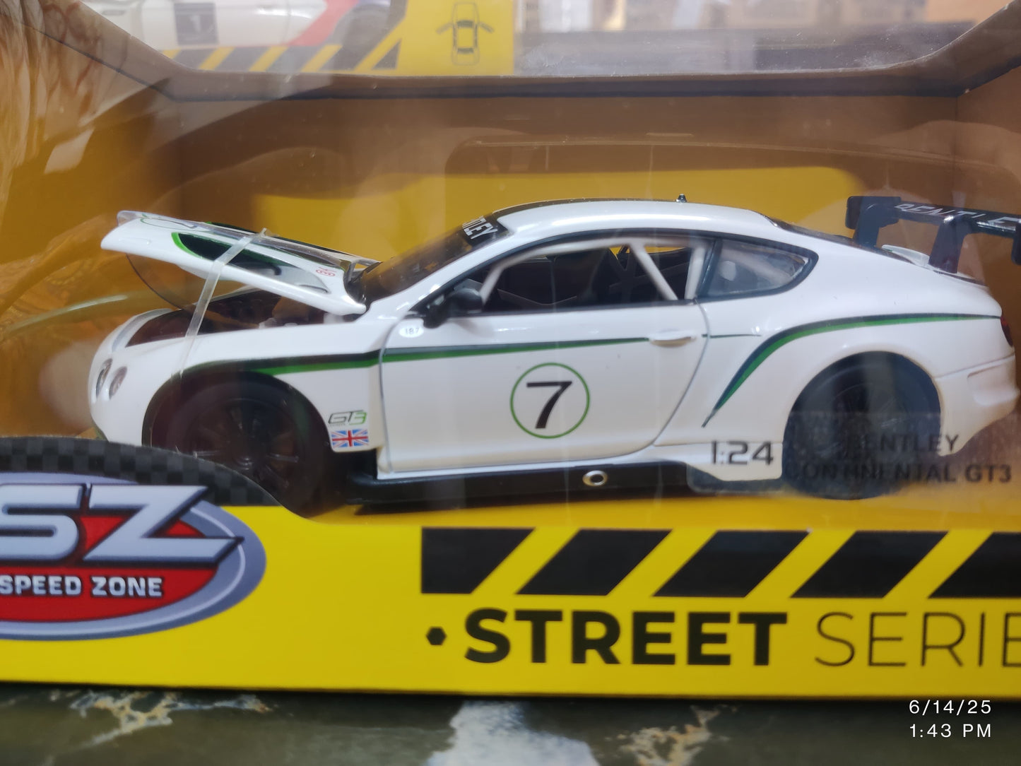 MSZ : Bentley Continental GT3 - 1:24