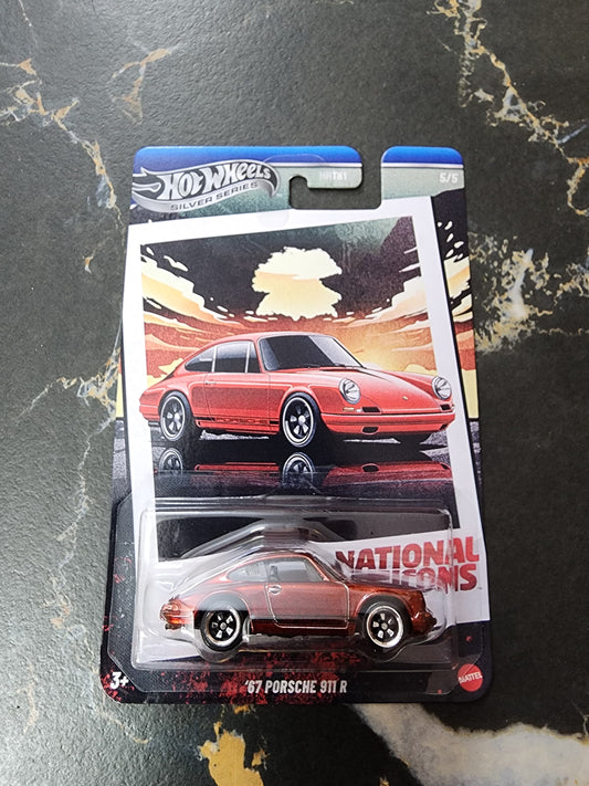 Hot Wheels National Icon (Silver Series – Chaser Edition) – 2025 ’67 Porsche 911 R