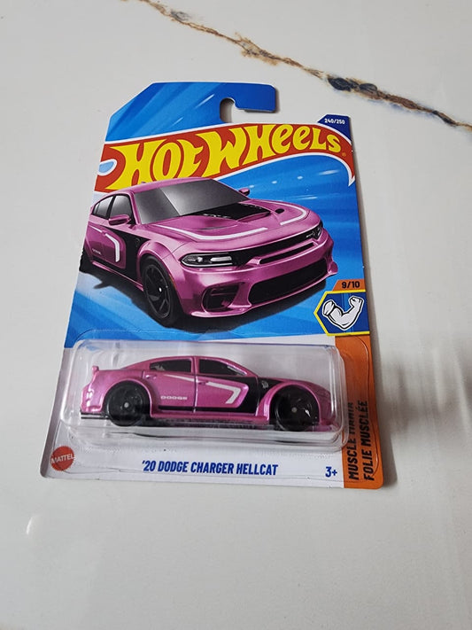 Hot Wheels N Case 2025 :  20 Dodge Charger Hell Cat