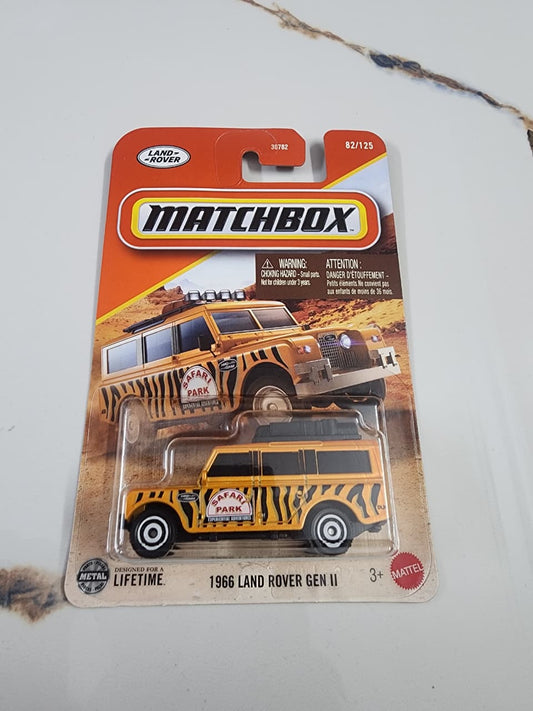 Matchbox 1966 Land Rover Gen II  – Die-Cast Sports Car Collectible 1:64 Scale
