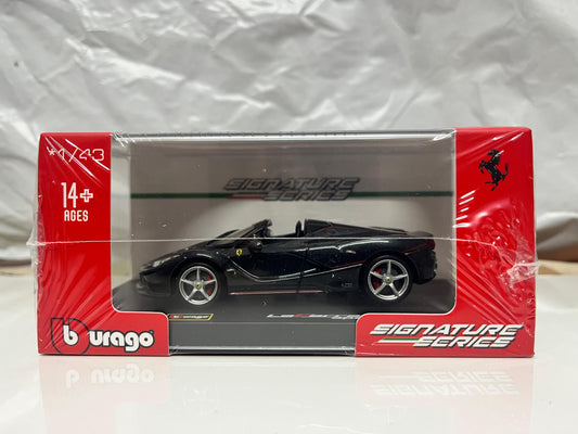 Bburago 1:43 Scale Model  :  Ferrari LaFerrari Aparta