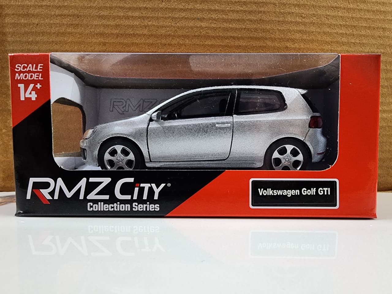 RMZ City Volkswagen Golf GT1 1:36 Diecast Model