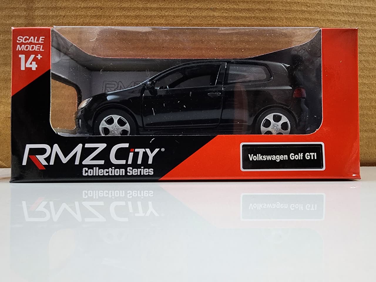 RMZ City Volkswagen Golf GT1 1:36 Diecast Model