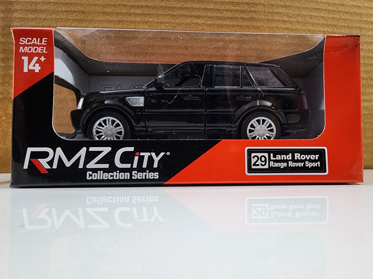 RMZ City 29 Land Rover Range Rover Sport 1:36 Diecast Model