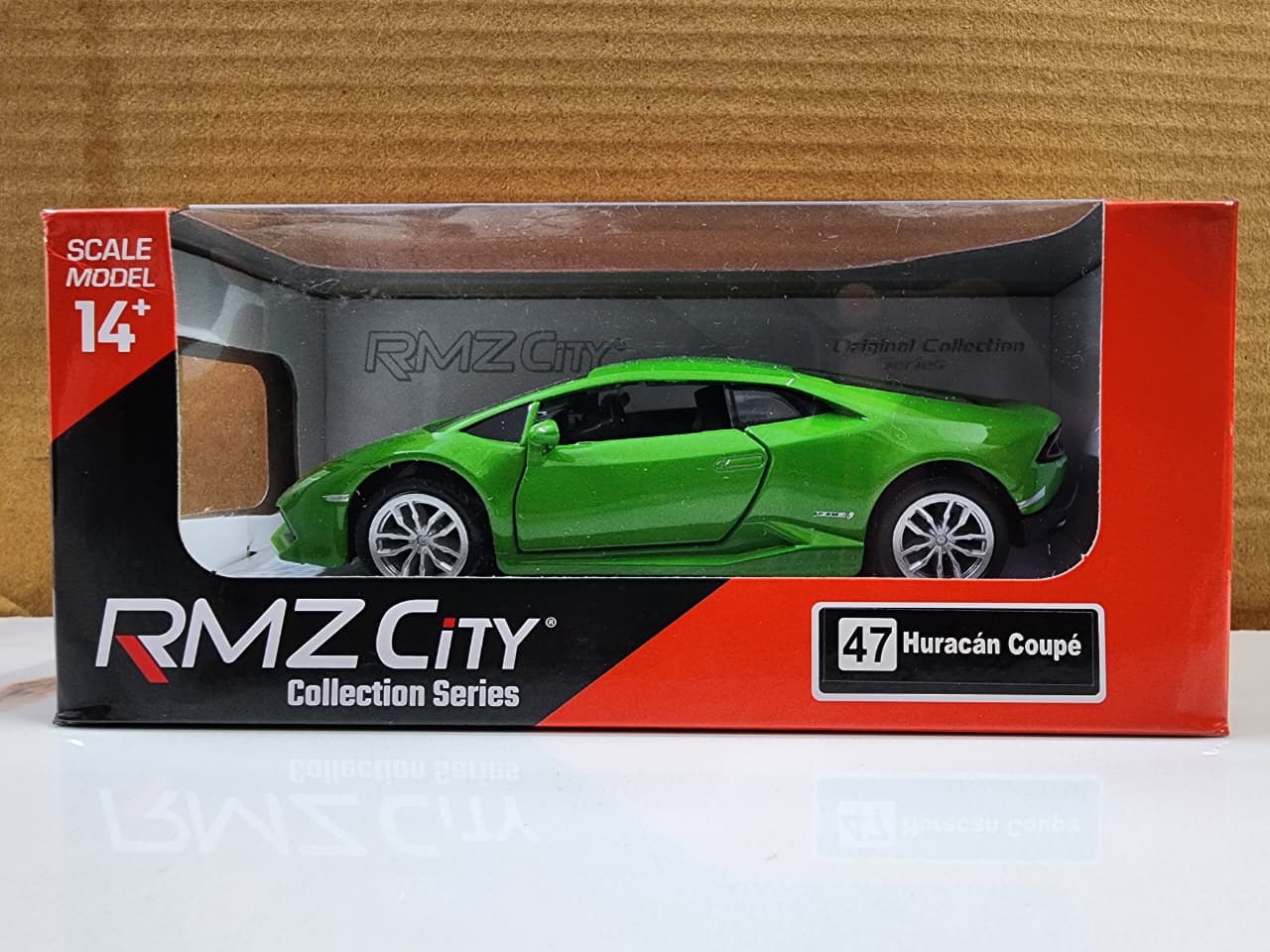 RMZ City 47 Huracan Coupe  1:36 Diecast Model