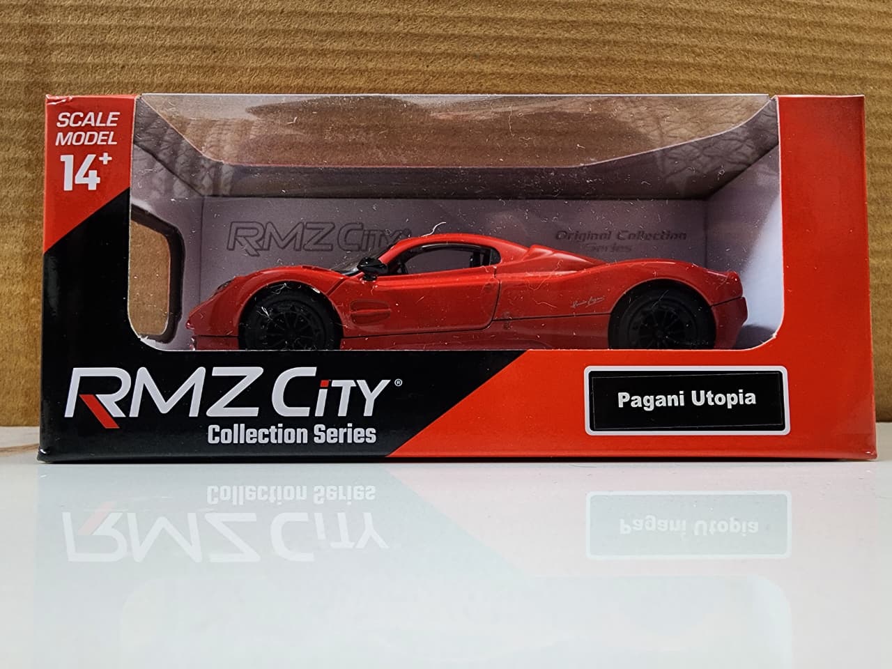 RMZ City Pagani Utopia 1:36 Diecast Model