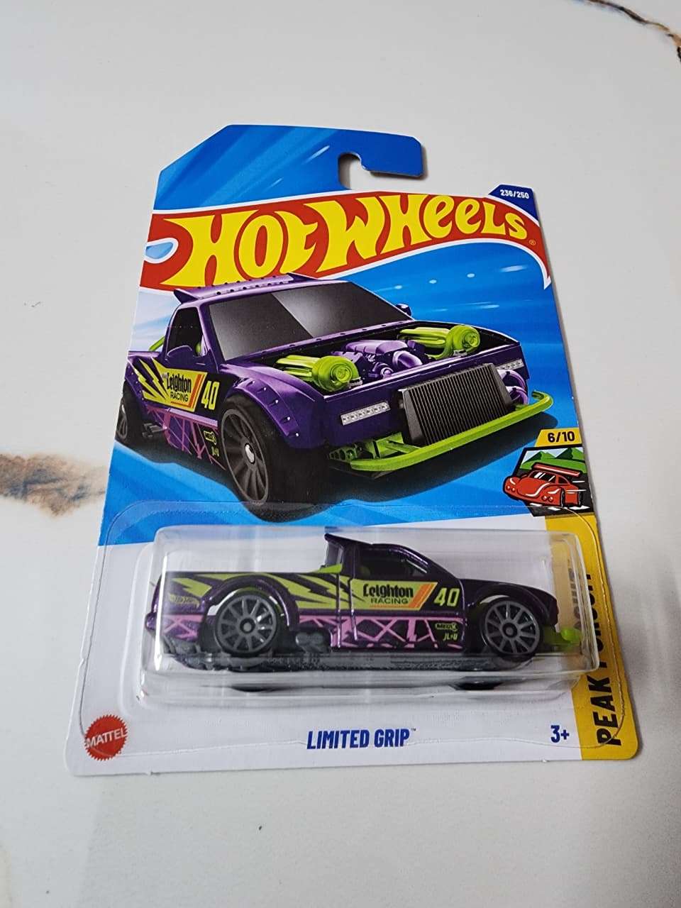 Hot Wheels Mainline 2025 : Limited Grip