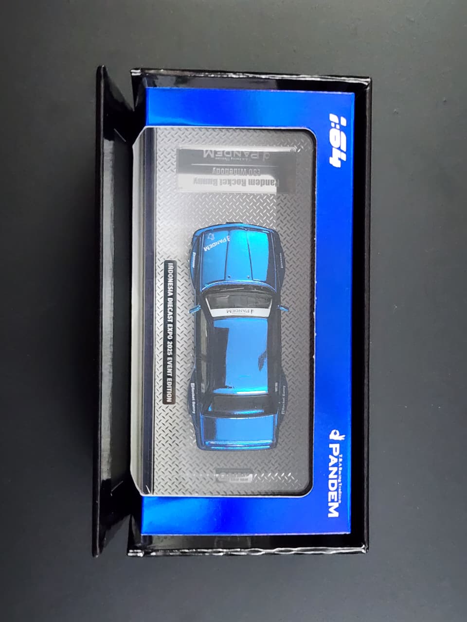 PDX 2025 限定 ロケットバニー E30 ワイドボディ イノモデル1/64