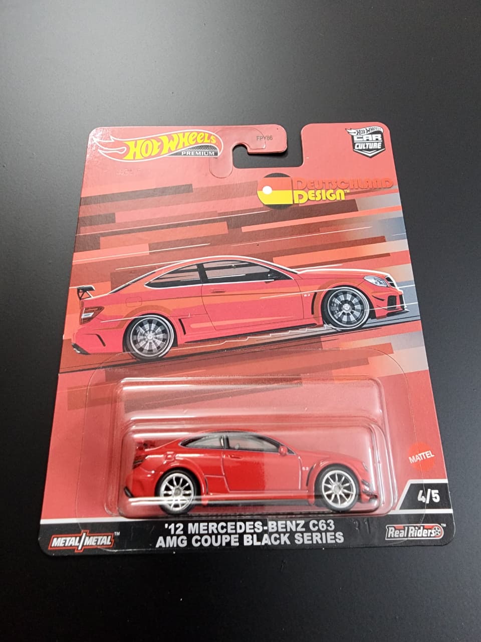 Hot Wheels Premium Car Culture : 12 Mercedes-Benz C63 AMG Coupe Black Series (Deutschland Design)