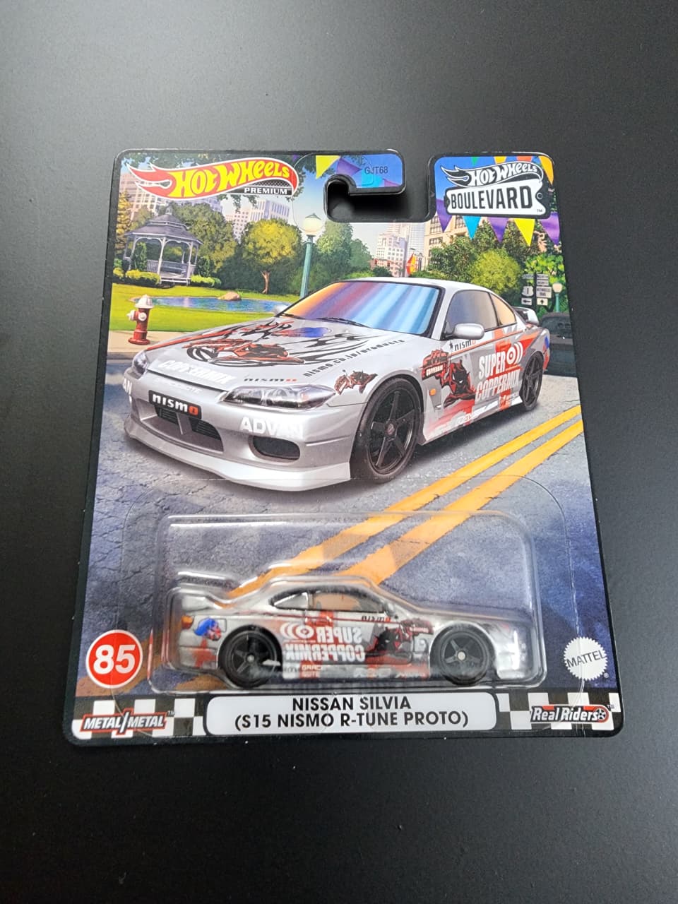 Hot Wheels Premium Boulevard :  Nissan Silvia (S15 Nismo R-Tune Proto)