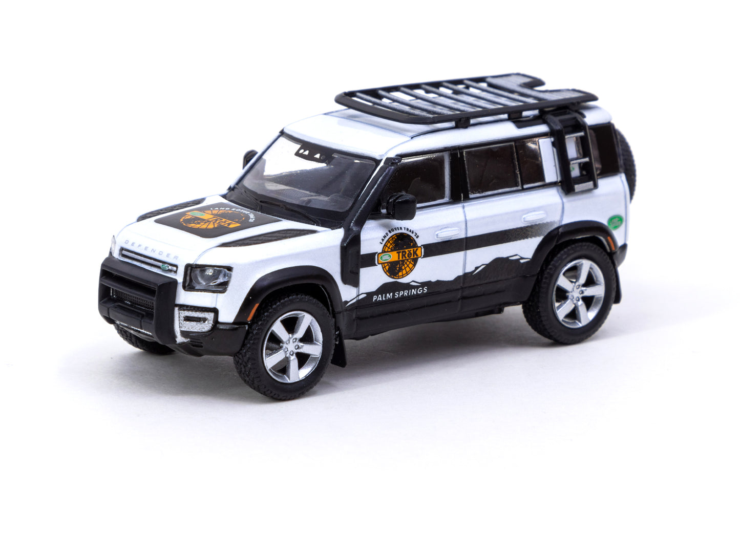 Tarmac Works : Land Rover Defender 110 TRēK  Edition -( GLOBAL64 T64G-020-TREK)