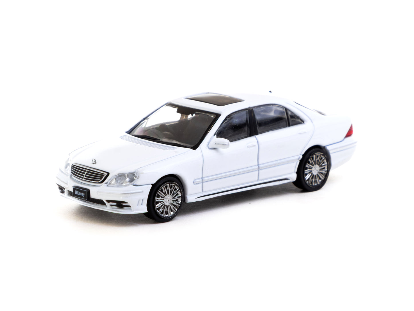 Tarmac Works: Mercedes-Benz S-Class Wald 
Alabaster White - Lamley Special Edition (GLOBAL64 T64G-072-WH)