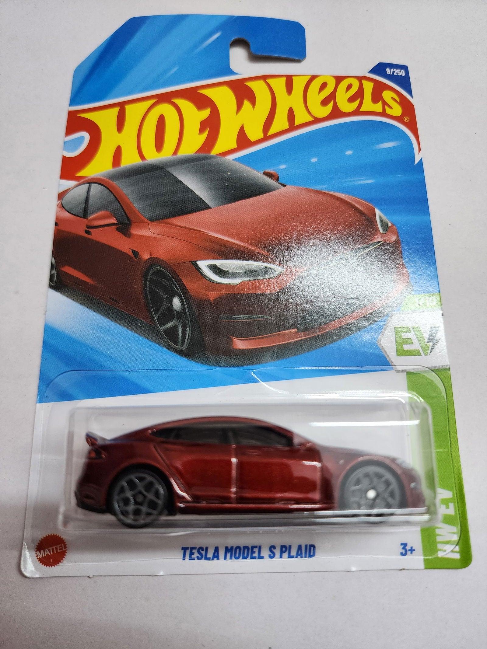 Tesla Model S Plaid (Red) - Zoomsters India